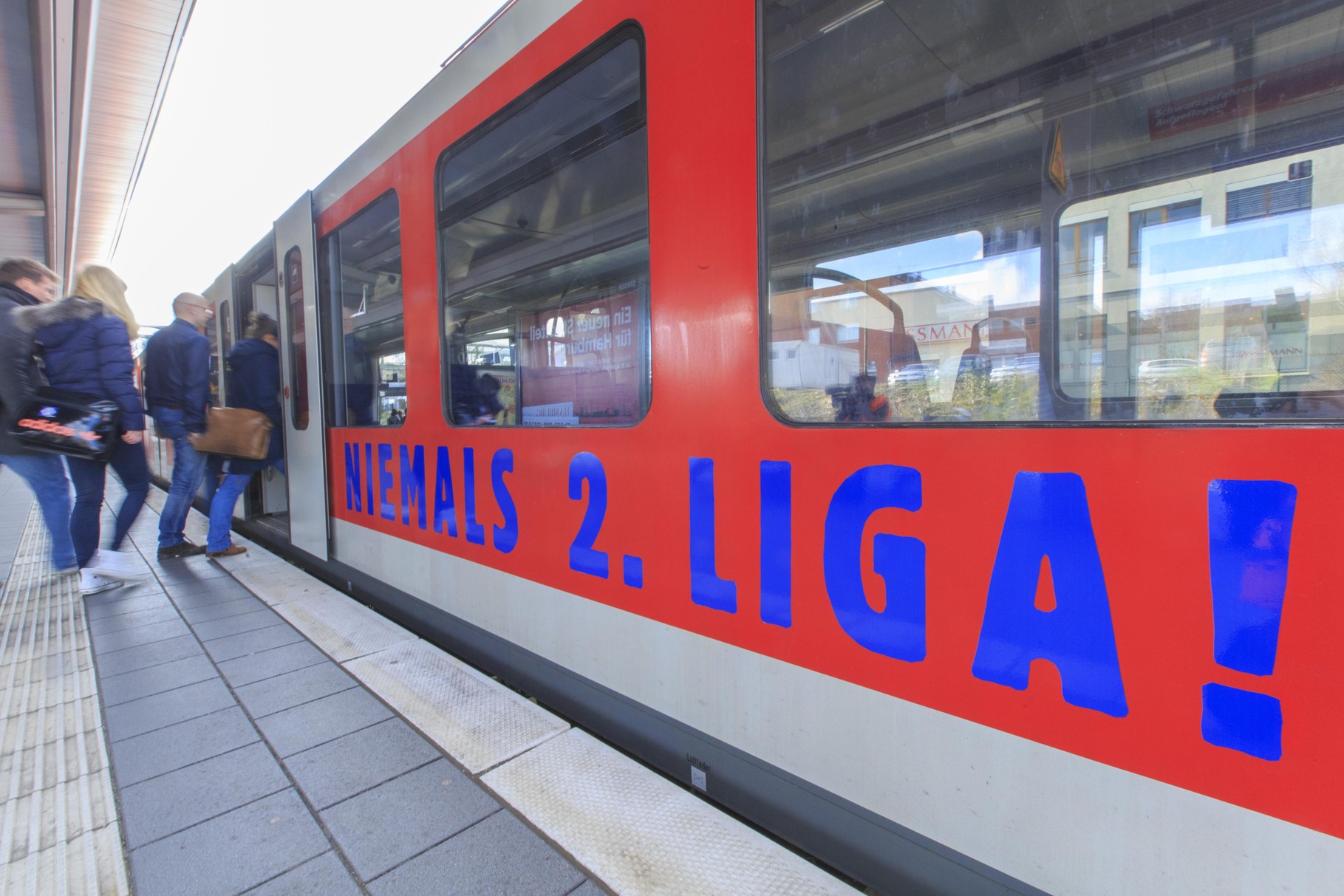 Rosenaktion - Niemals Zweite Liga HSV