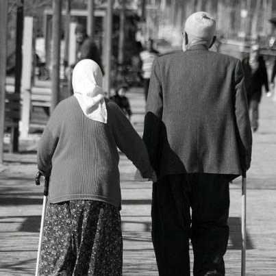 couple vieillesse toujours amour eternel solidite fidelite
