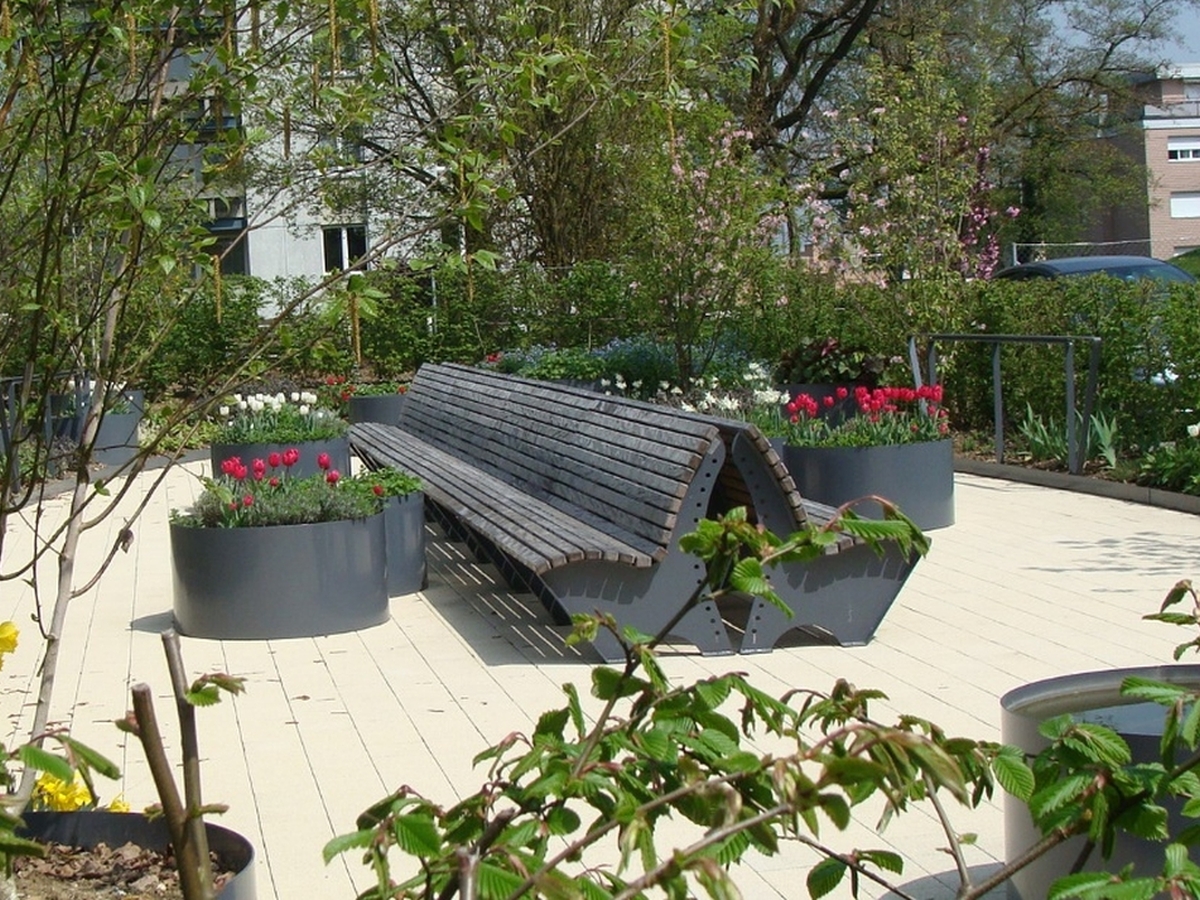 Care Home For The Elderly Union Streetfurniture