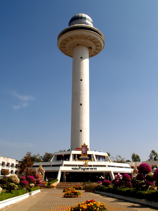 Mukdahan Turm oder Horkaew