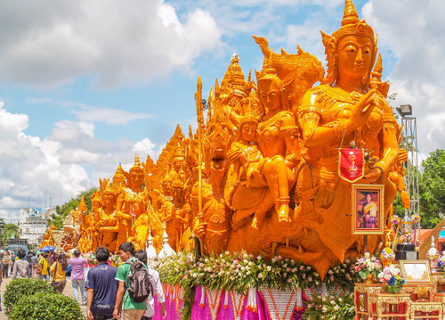 Umzugswagen Ubon Ratchathani Kerzenfestival