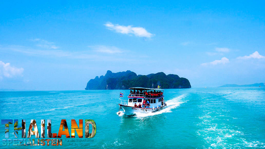 Fähre mit neuen Urlaubern auf den Weg nach Koh Phangan