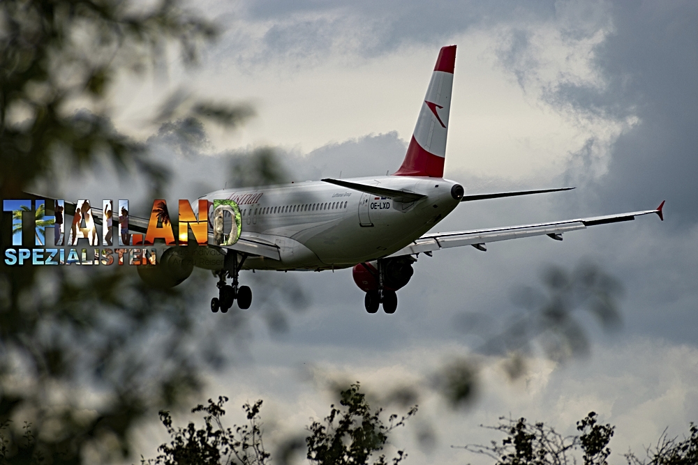 Austrian airlines Airbus A320-216 aircraft