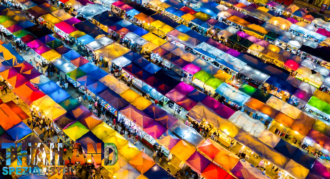 Es empfiehlt sich, morgens zum Chatuchak-Markt zu gehen.