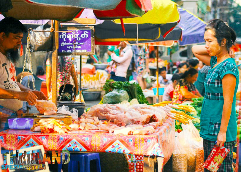 Alltäglicher Essensmarkt in Myanmar