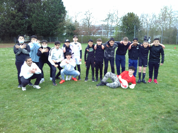 Bild: Kordoos (Finalgegner) und American Dragons (Turniersieger)