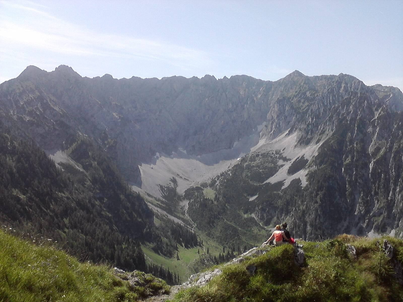 Ausblick vom Heuberg zum Zahmen Kaiser 