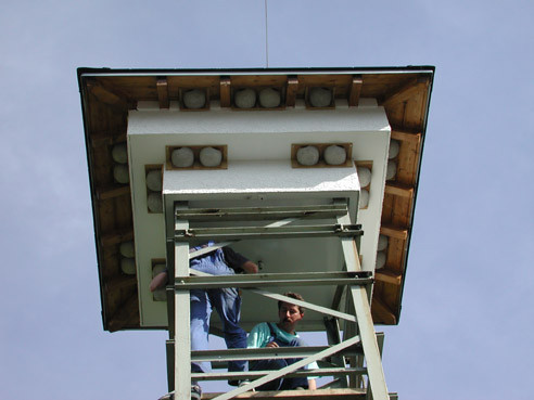 Schwalbenhaus in Kraftsolms (Endmontage)