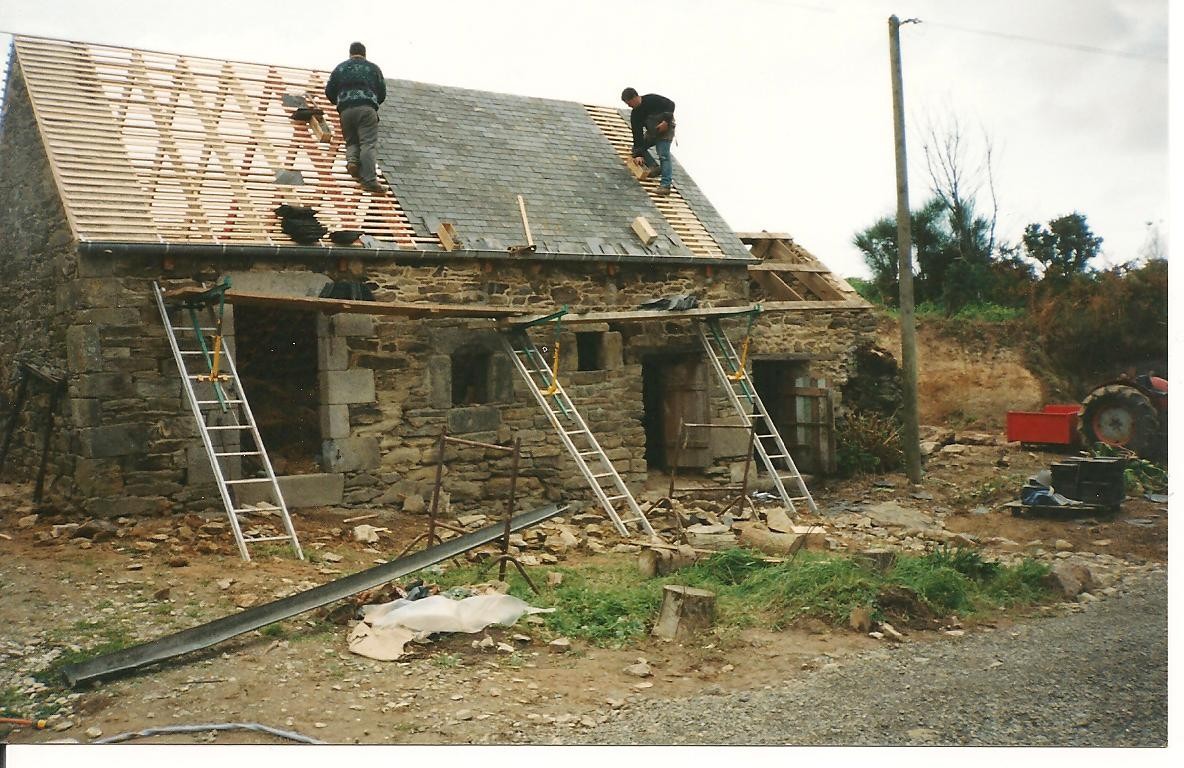 Nouvelle charpente et nouvelle couverture ... 1994