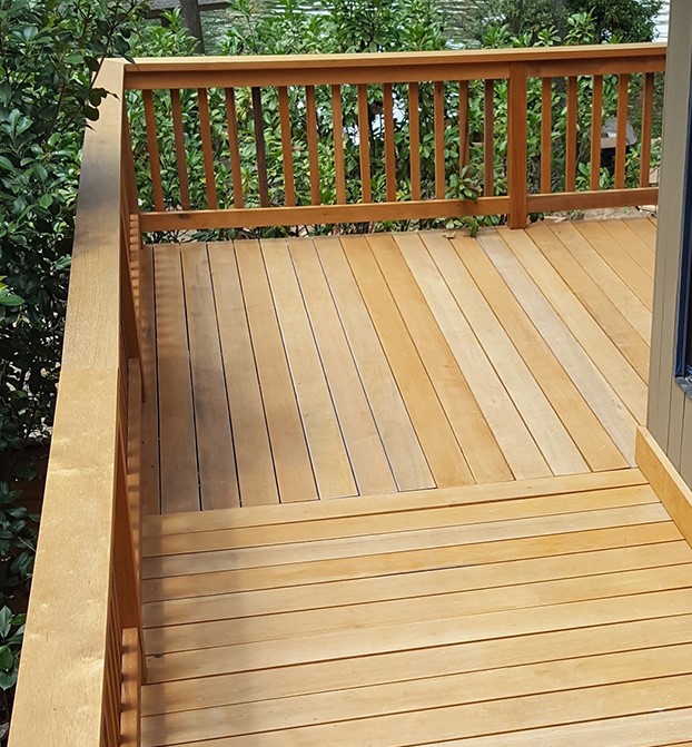 Holzdeck Hartholz Terrassendielen Hartholz Aussenboden Hartholz