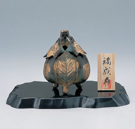 合金製香炉(2) - 高岡銅器展示館 合金製香炉(2) - 高岡銅器展示館