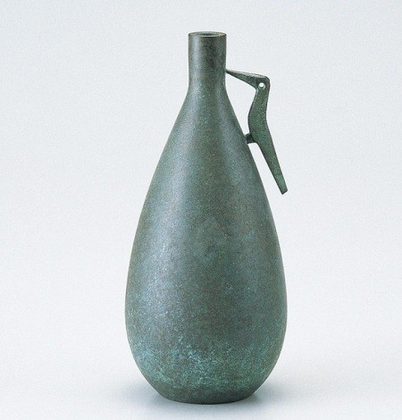 銅製花瓶(4) - 高岡銅器展示館