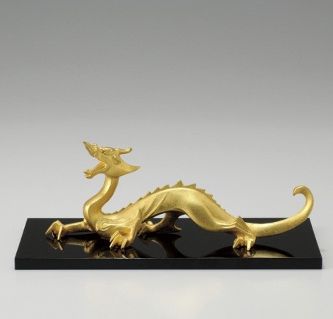 置物 - 津田大寿・永寿 - - 高岡銅器展示館 置物 - 津田大寿・永寿 - - 高岡銅器展示館