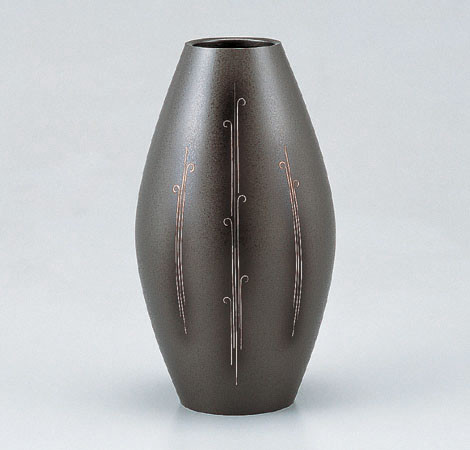 銅製花瓶(3) - 高岡銅器展示館 銅製花瓶(3) - 高岡銅器展示館