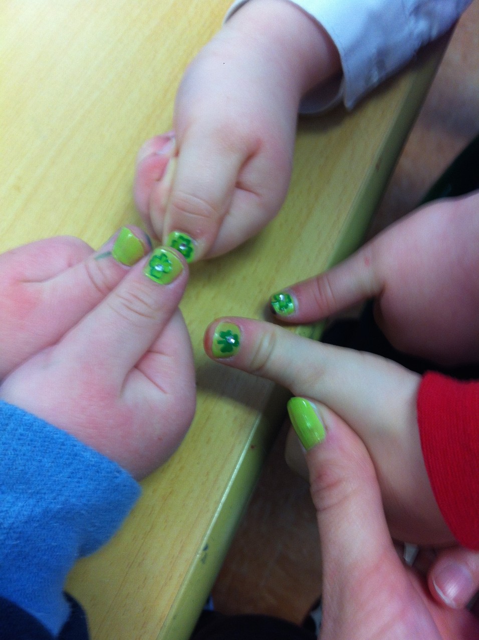 Our magic fingers of leprechaun