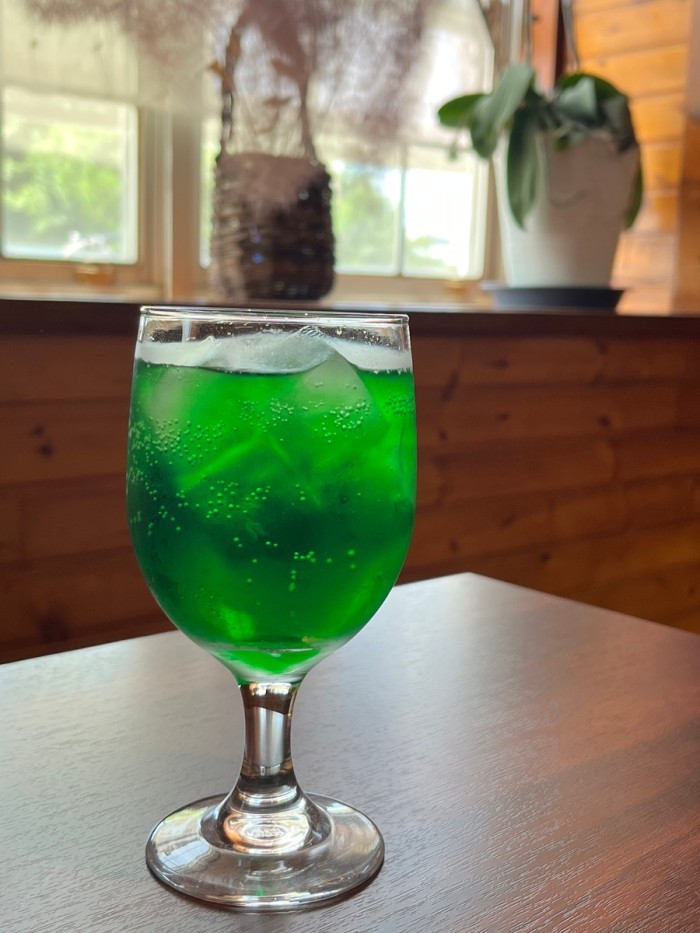 稲沢市　CAFE ALMO　グルメ　坂本塗装　名古屋営業所