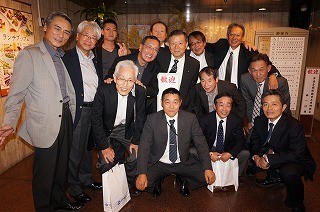 懇親会を終えて