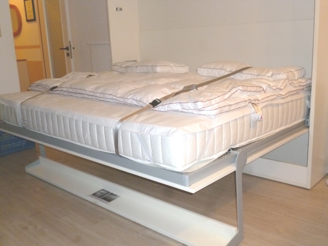 Querschläfer, 1 Matratze 160 x 200 cm