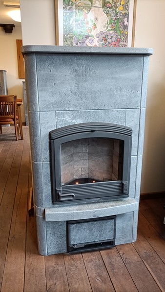 Tulikivi TU 820 speksteenkachel