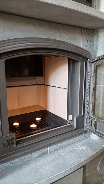 Tulikivi TLU 2450 gebruikte speksteenkachel