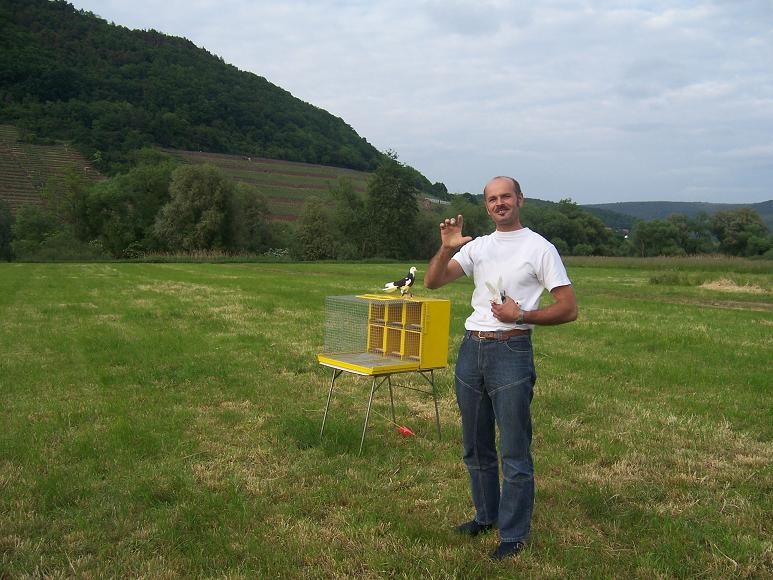 Udo Mairon mit Flugkasten bei der Meisterschaft in Rödelsee 2014