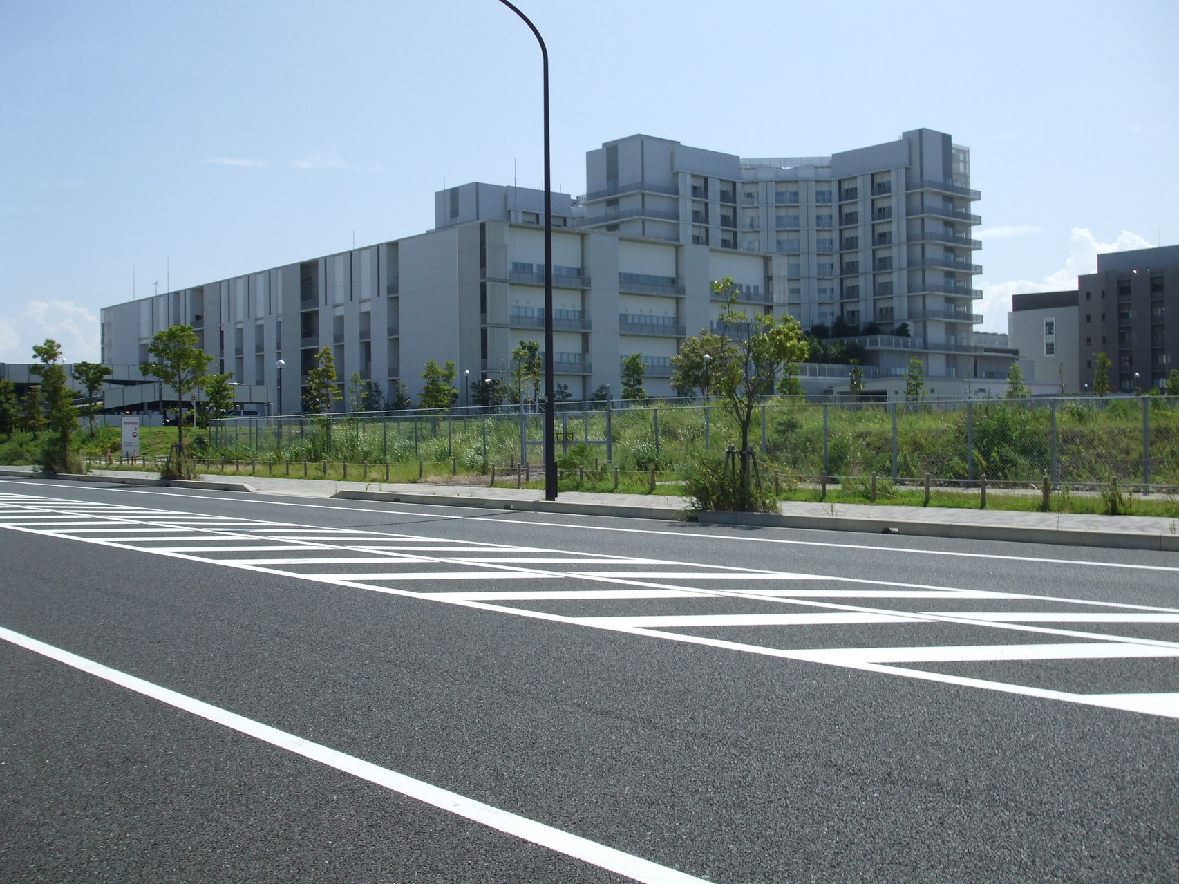 神戸市立医療センター中央市民病院（兵庫県神戸市）