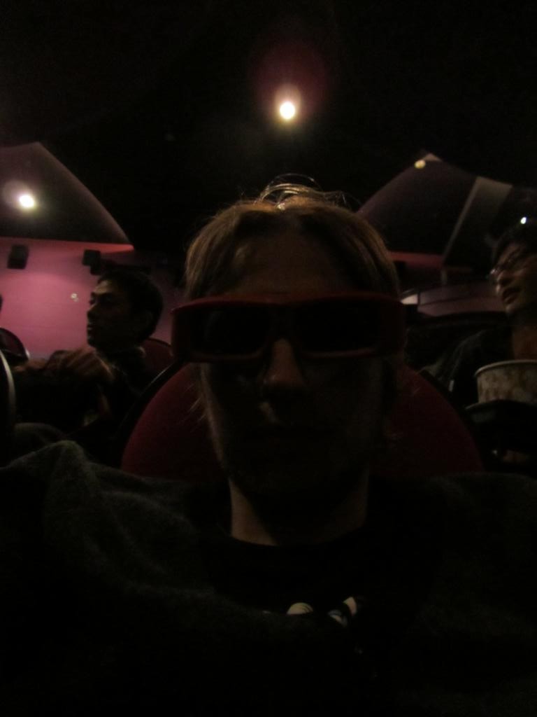 Im Kino (mit 3D-Brille^^)