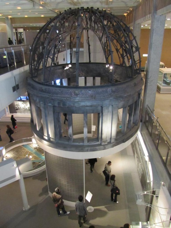 Nachbau der Atombombenkuppel