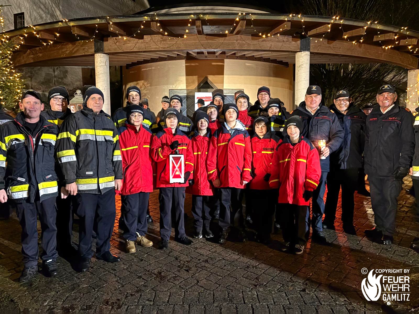 Friedenslicht der Feuerwehrjugend