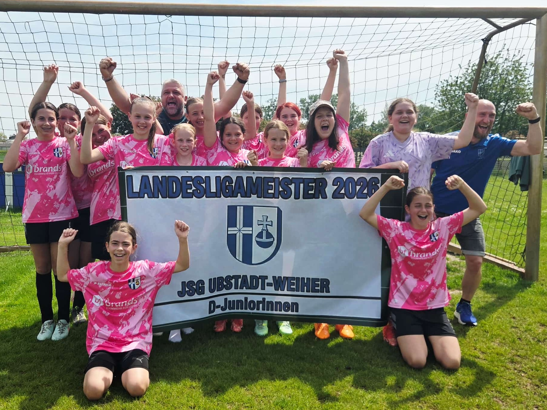 JSG D-Juniorinnen krönen starke Saison mit Meisterschaft