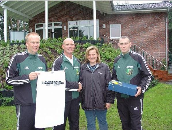 Poloshirts für die U23 des TuS Heeslingen