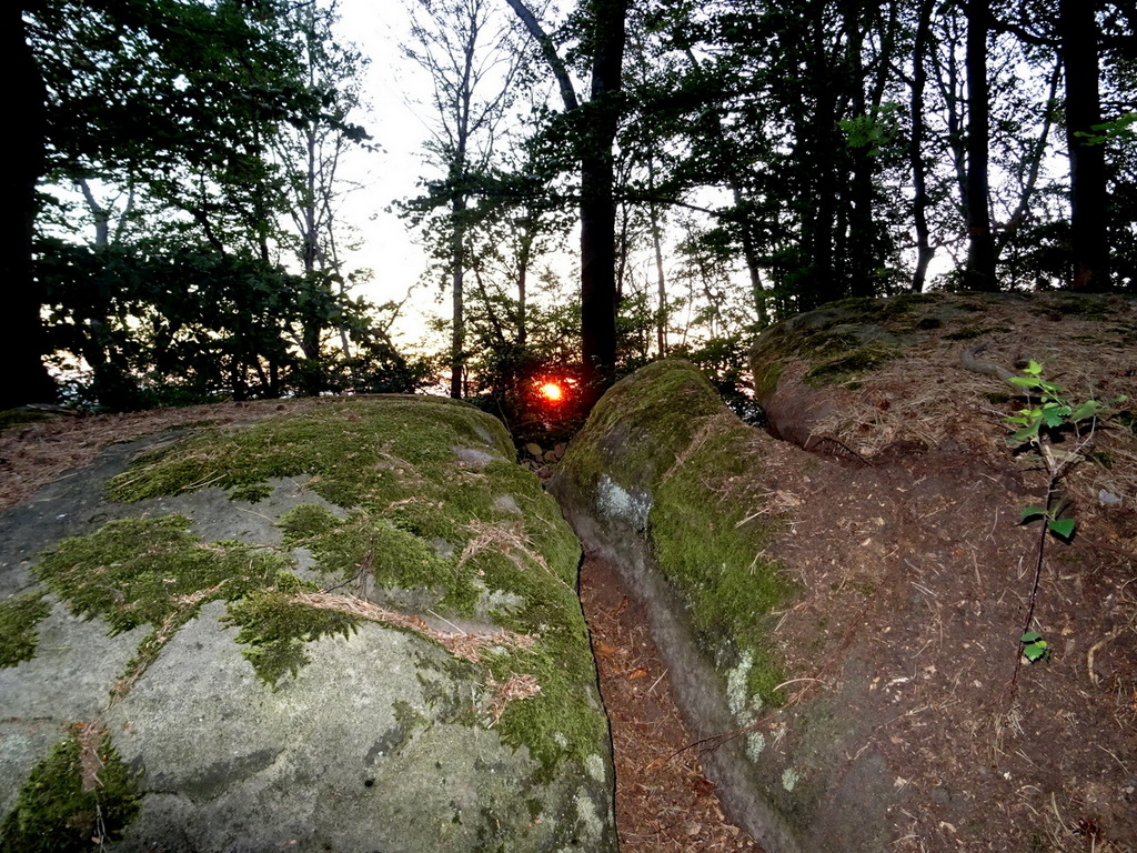 Der Sonnenspalt am Hoppelberg