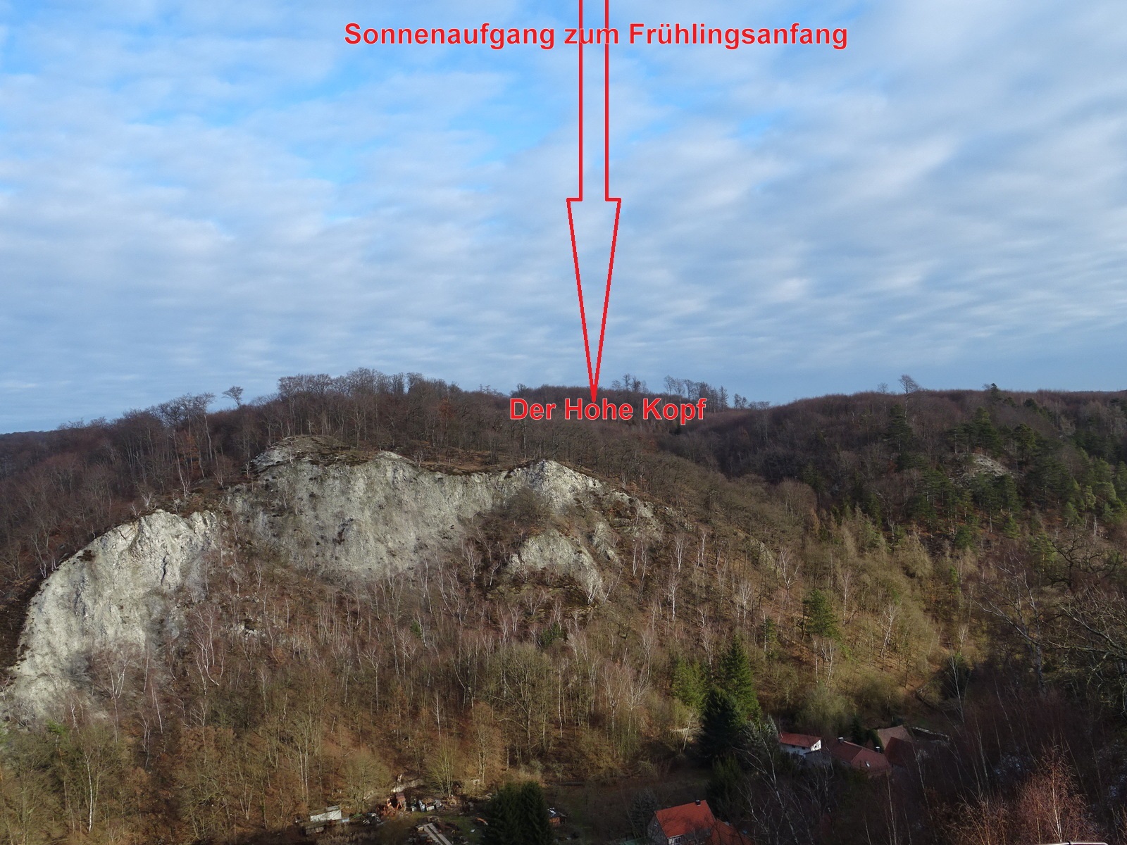 Der Sonnenaufgangspunkt zum Frühlings- und Herbstanfang