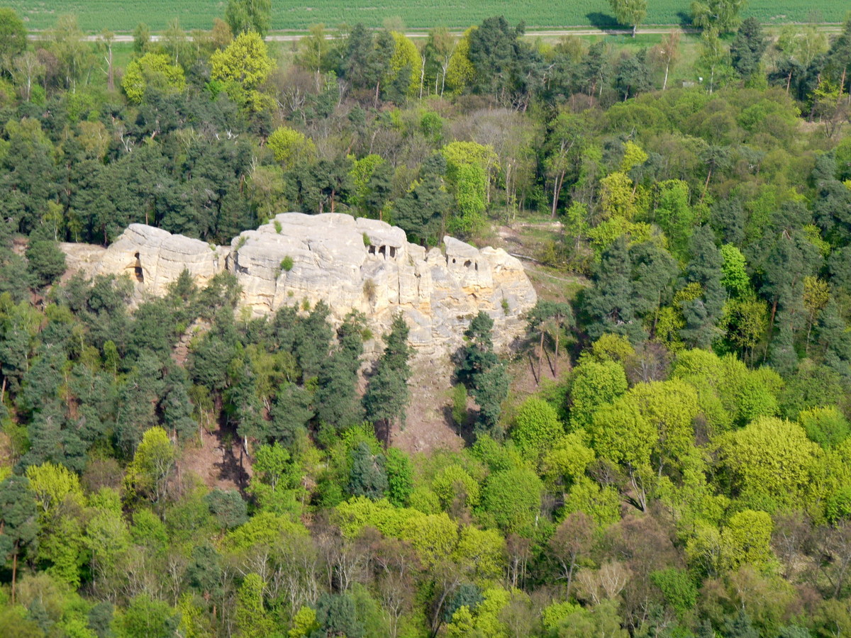 Der Klusfelsen aus der Luft