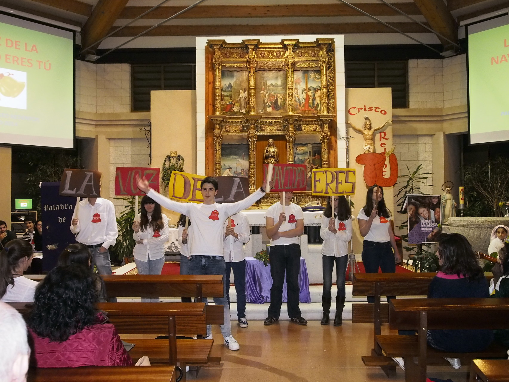 Concierto de Navidad de la parroquia: "La voz de la Navidad eres Tú" con la participación de toda la Comunidad