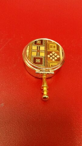 彫金細工、銅板細工、工芸品、タバコ入れと灰皿、昭和レトロ