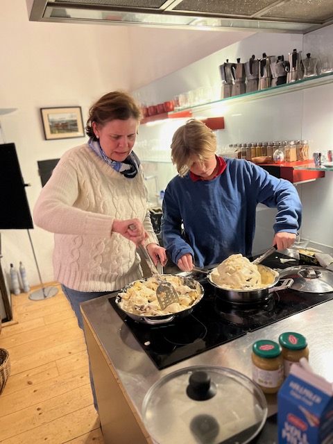 Ich konnte nicht widerstehen auch mitzukochen.
