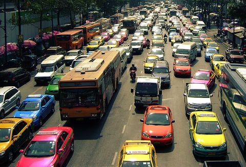 Traffic In Bangkok (https://cexplorer.io/article/cardano-makes-tps-metric-obsolete)