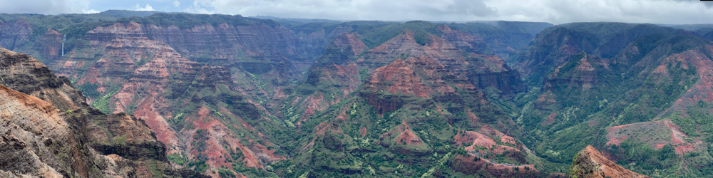 Waimea Canyon - chli wie de Grand Canyon, eifach viel grüener