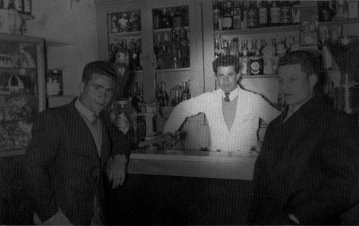 1958 al Bar Montalto, il barista (banconista) ??(non ricordo il nome)