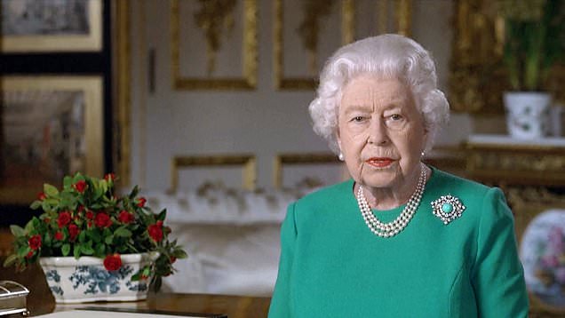 Königin Elisabeth II. spricht zu ihrem Land am 05. April 2020 (BBC)