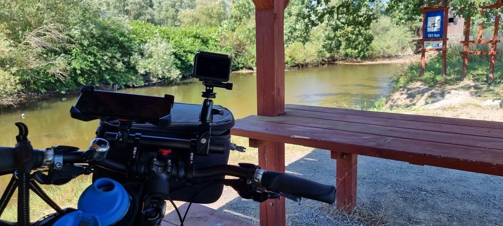 Rast an der Neiße in Polen