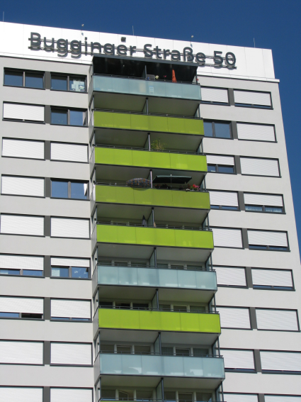 ORNITEC: Effektive Vogelabwehr an Fassaden von Hochhäusern.