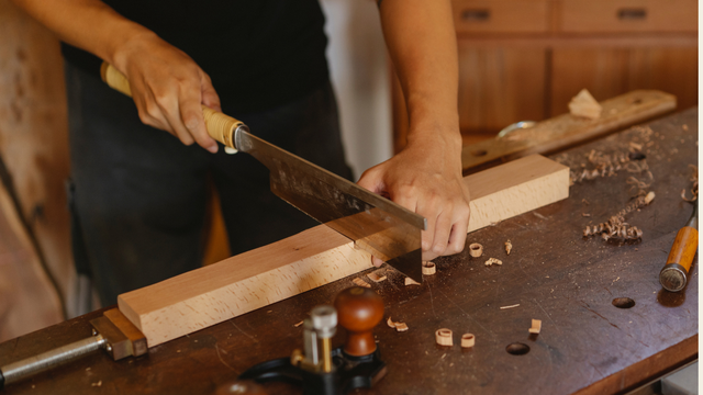 家具職人による本格的な桐箪笥修理・洗い直しサービス