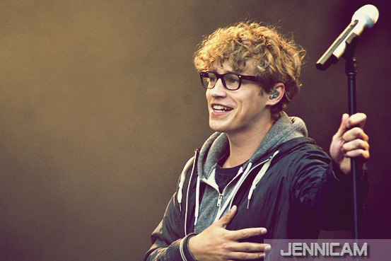 Tim Bendzko + Band. NDR2-Plaza-Festival. Hannover. 01.06.2012 - (c) Jennifer Trautmann –