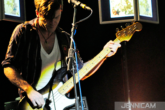 Tim Bendzko, „Du warst noch nie hier“-Tour, Offenbach, 15.1.2012 - (c) Jennifer Trautmann -