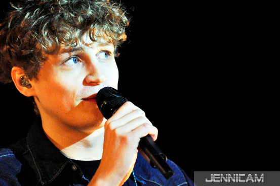 Tim Bendzko, „Du warst noch nie hier“-Tour, Offenbach, 15.1.2012 - (c) Jennifer Trautmann -