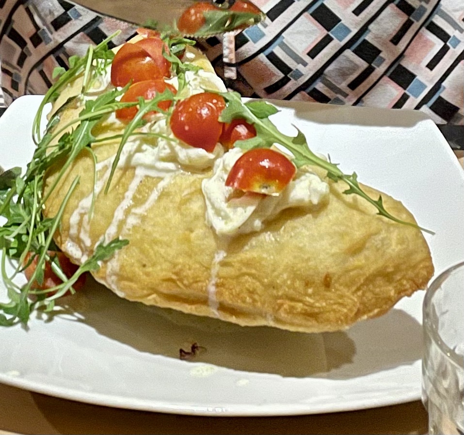 ... auch hier gibt es leckere frittierte Calzone