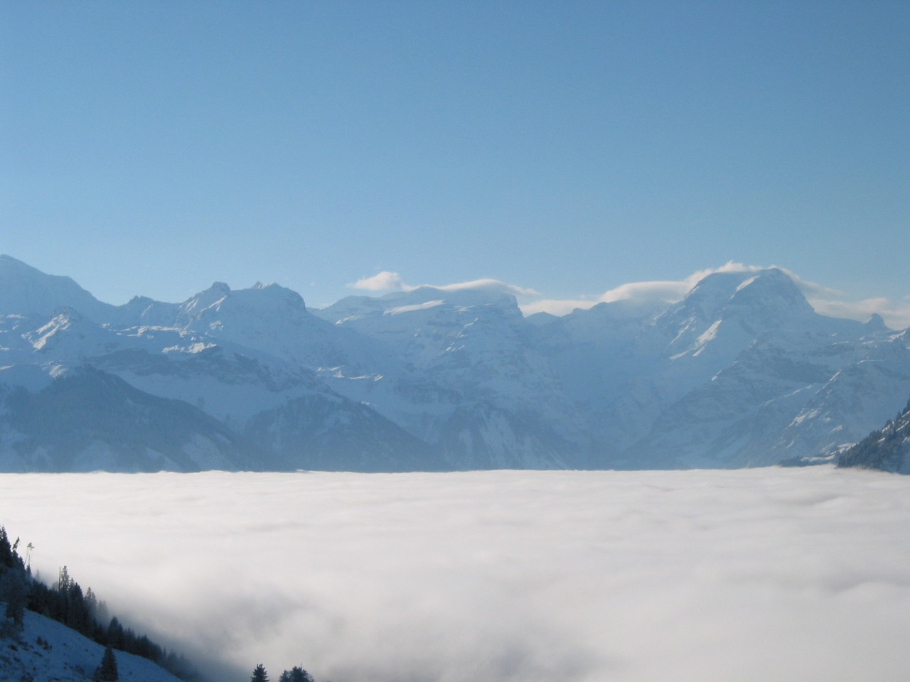 Nebelmeer vor dem Skihaus