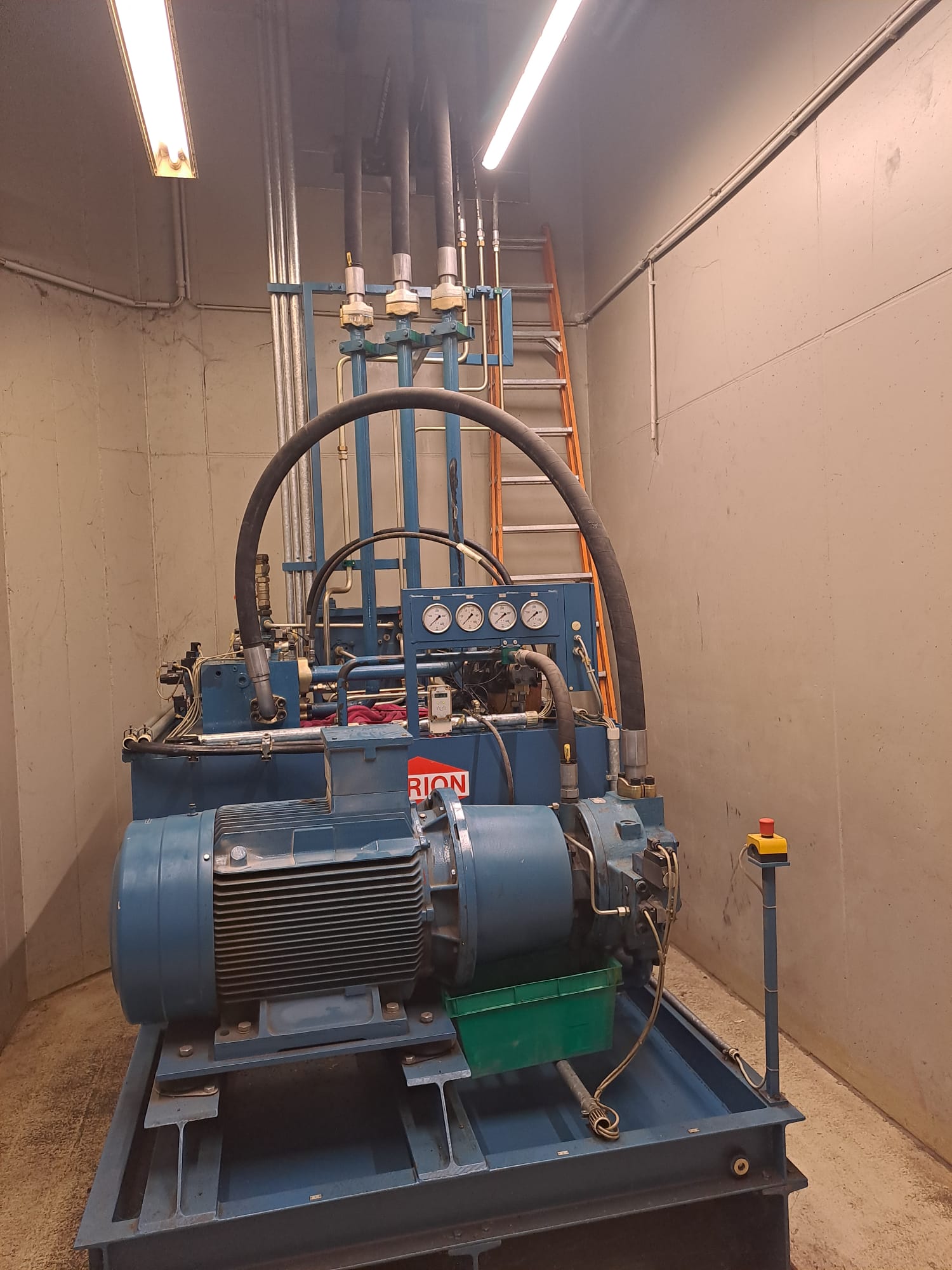 Komplett Verschlauchung Hydraulikanlage